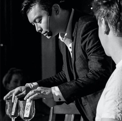 Singapore Magician Performing Close Up Magic Tricks